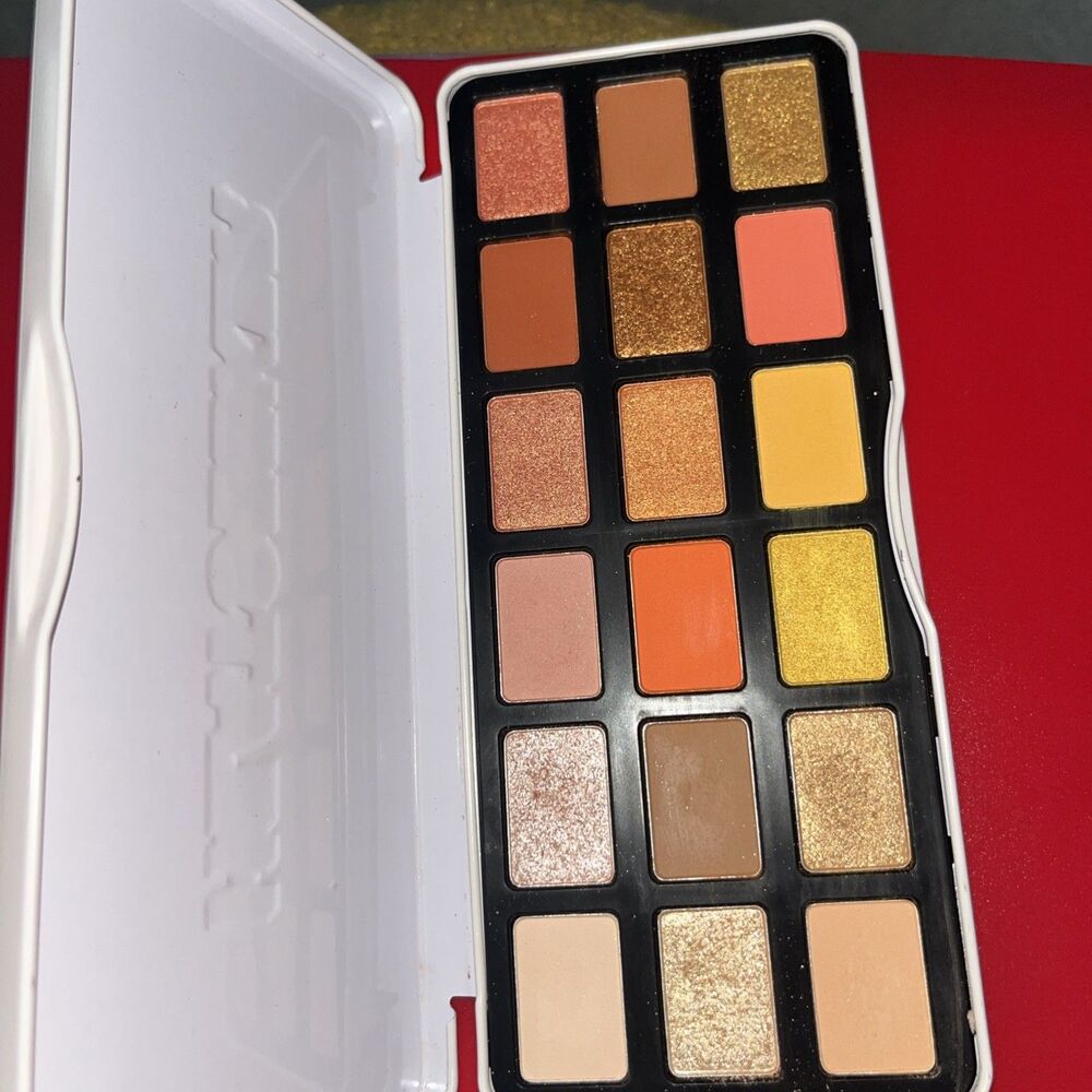 Morphe 18H Heatseeker Artistry Palette • 0.65 Oz - Picture 4 of 5